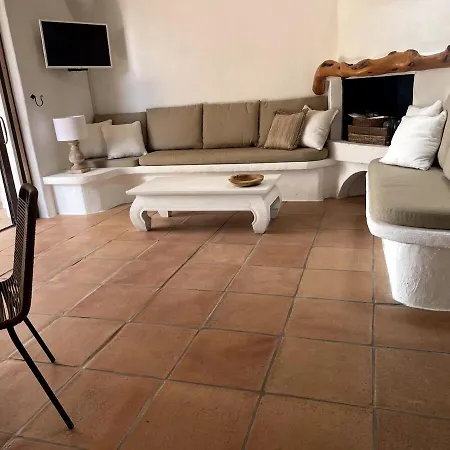 Villino In Centro A Villa *