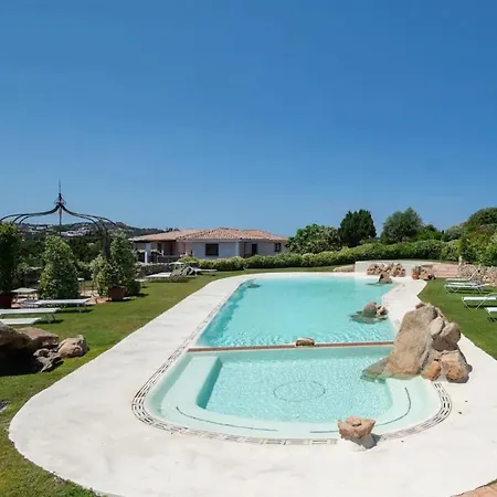 Villino In Centro A Porto Cervo